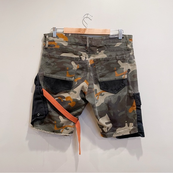 Jordan Craig Travis Cargo Shorts in Woodland - Picture 12 of 12